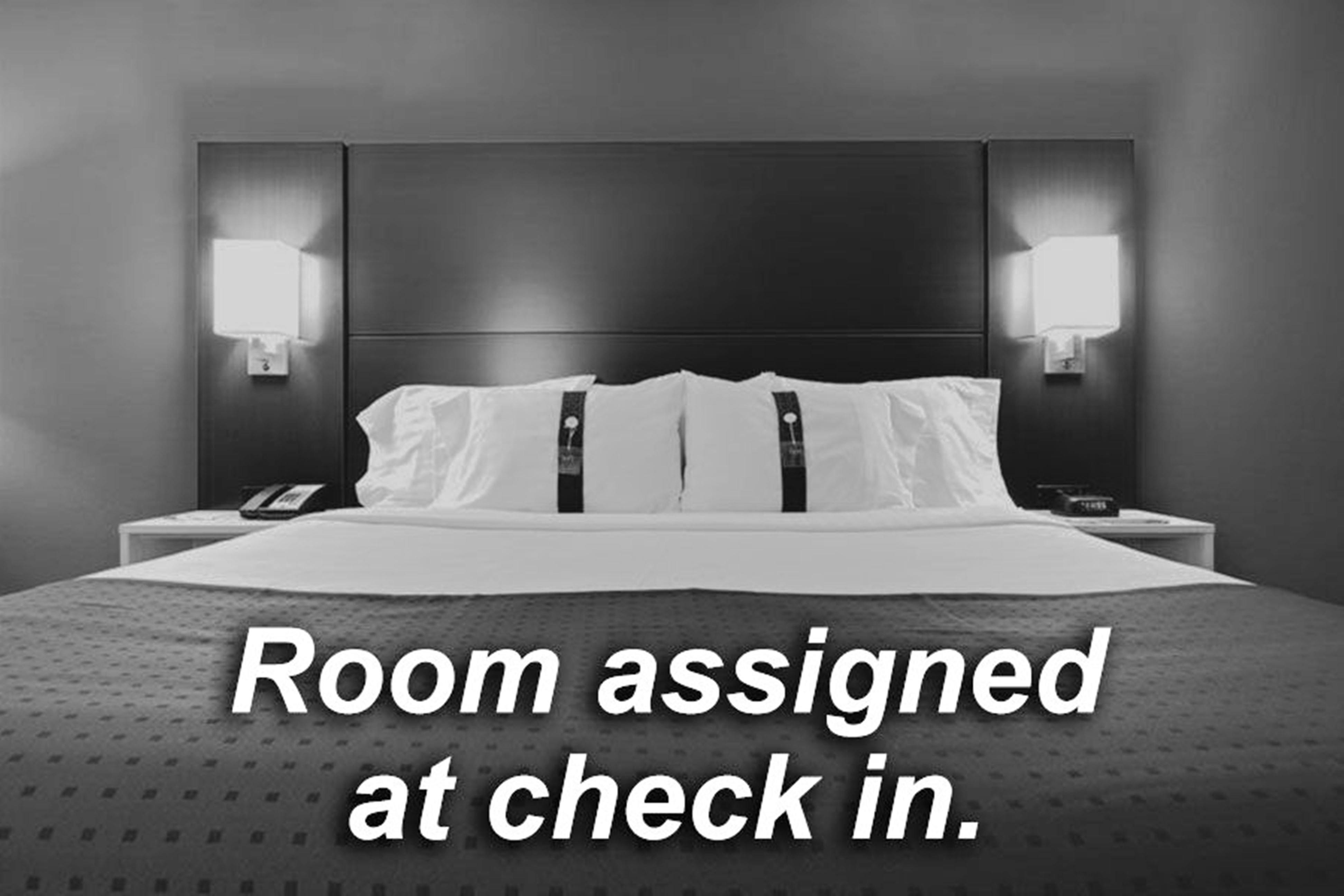 Holiday Inn Express Edmonton North By Ihg Buitenkant foto