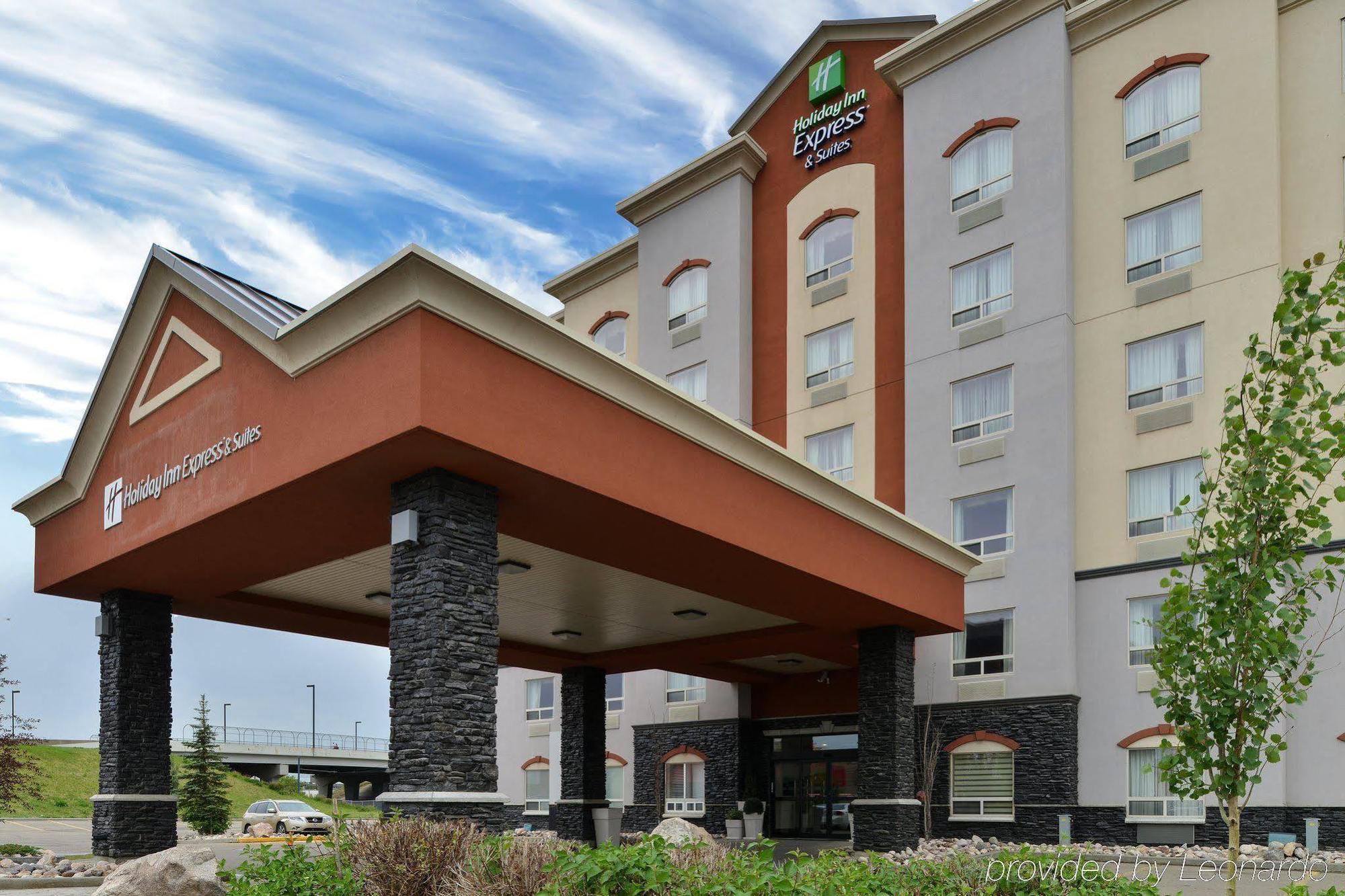 Holiday Inn Express Edmonton North By Ihg Buitenkant foto