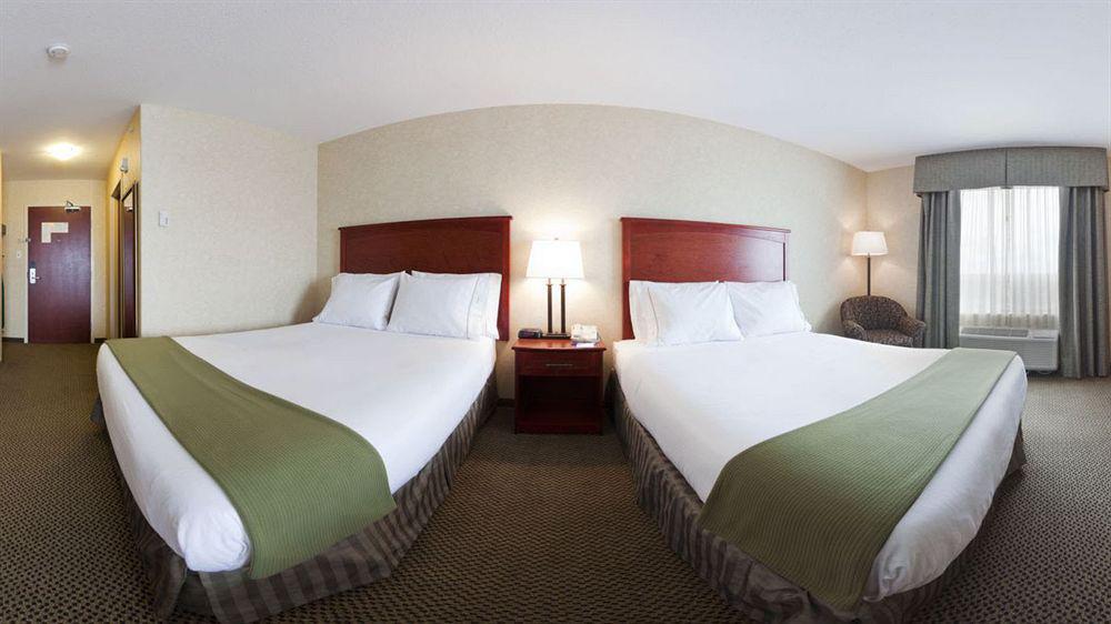 Holiday Inn Express Edmonton North By Ihg Buitenkant foto