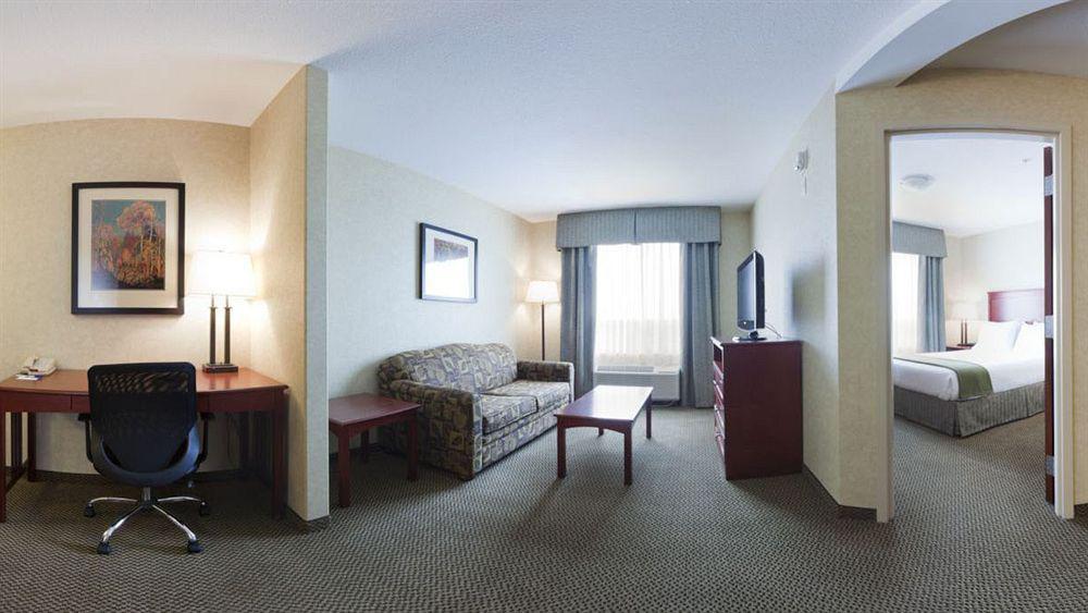 Holiday Inn Express Edmonton North By Ihg Buitenkant foto